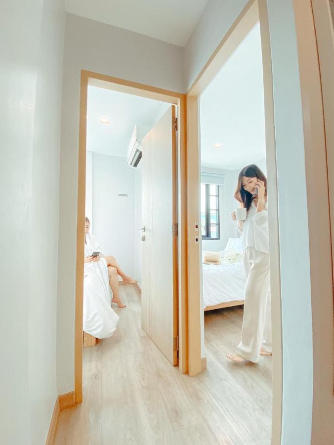 Yakthai Poshtel Bangkok Ngoại thất bức ảnh