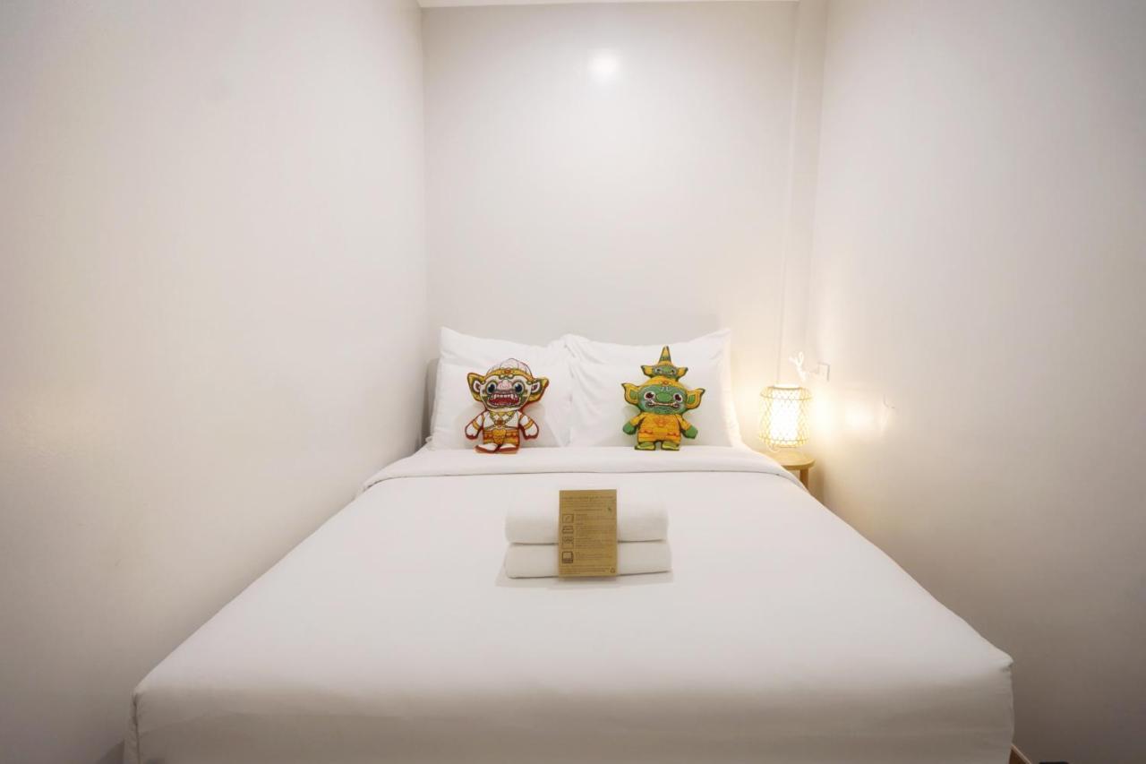 Yakthai Poshtel Bangkok Ngoại thất bức ảnh