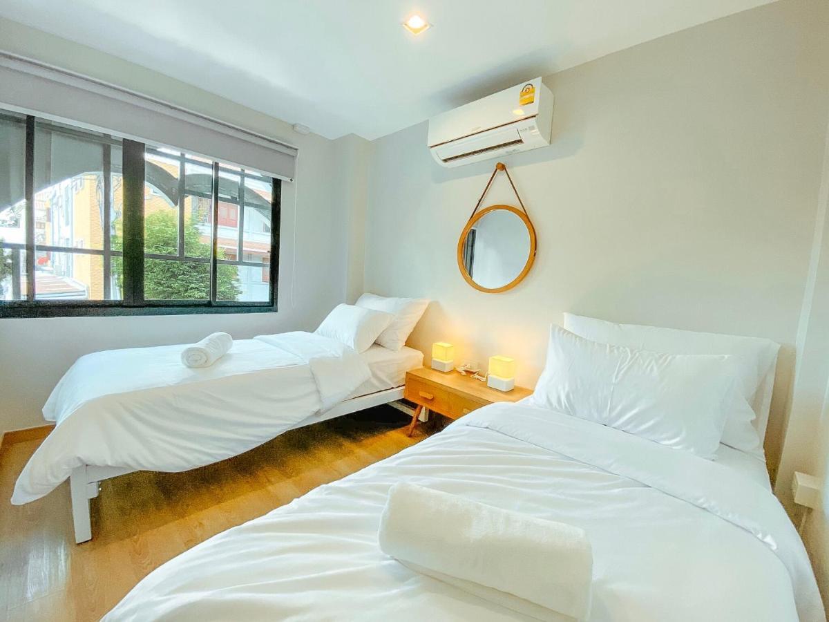Yakthai Poshtel Bangkok Ngoại thất bức ảnh
